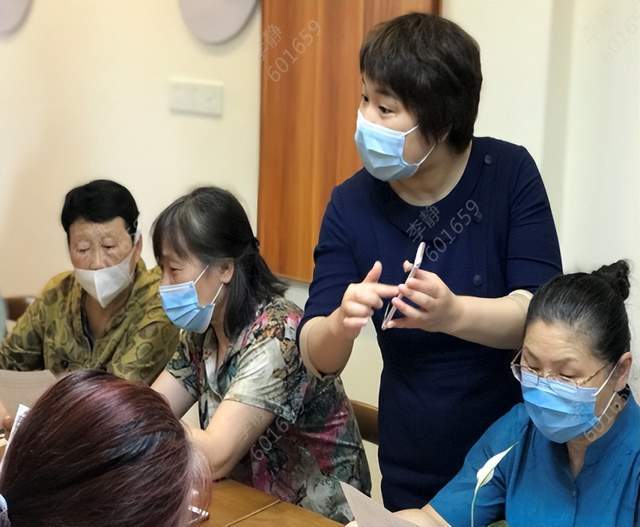 恒丰银行杭州分行两部门喜获“浙江省巾帼文明岗”荣誉称号(图5)