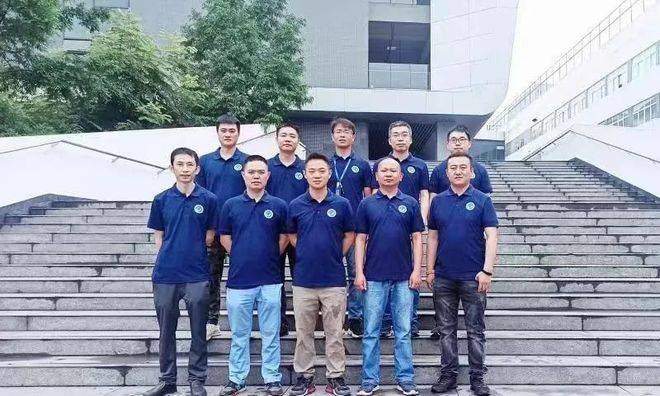 赞！电子局服务的这家企业荣获“全国工人先锋号”荣誉(图4)