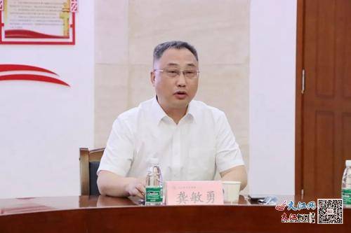 彰显“她力量”，九江市中医医院荣获“市五一巾帼标兵岗”等多项荣誉称号(图3)