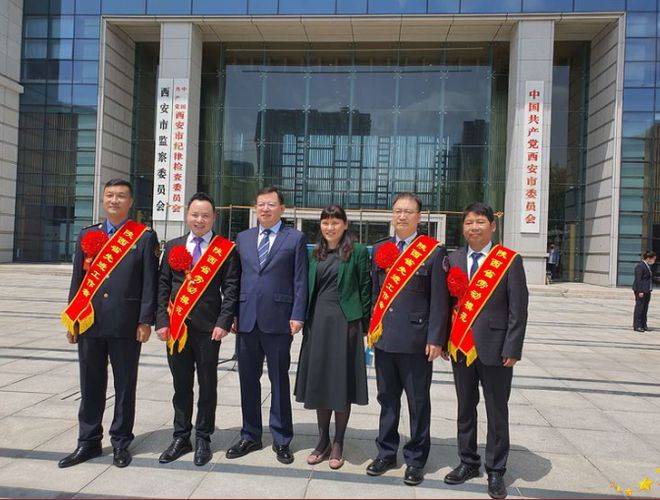 碑林荣耀 || 我区四人荣获“陕西省劳动模范”和“陕西省先进工作者”荣誉称号！(图2)