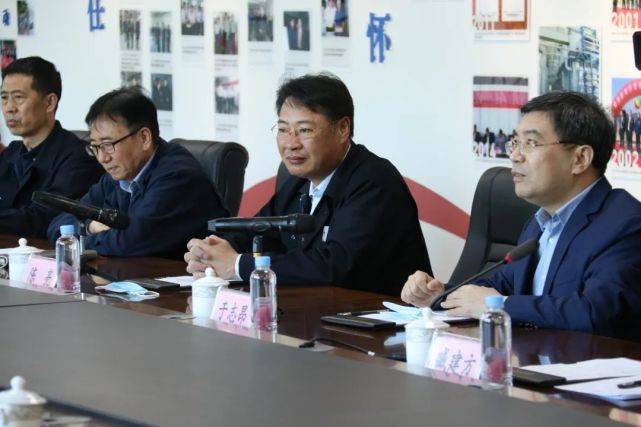 喜报丨威海光威集团有限责任公司荣获全国五一劳动奖状荣誉称号(图6)