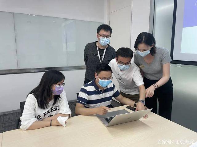 致敬海淀劳动者｜记“北京市工人先锋号”称号获得者百度自然语言处理部(图3)