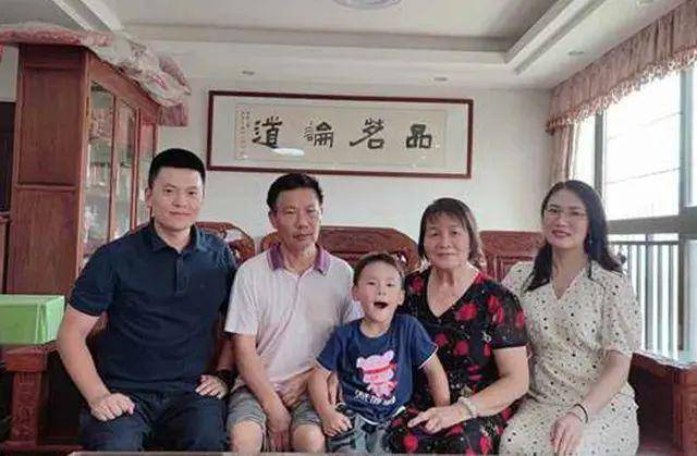 赞！阳江市4户家庭荣获2022年广东百户“最美家庭”称号(图3)