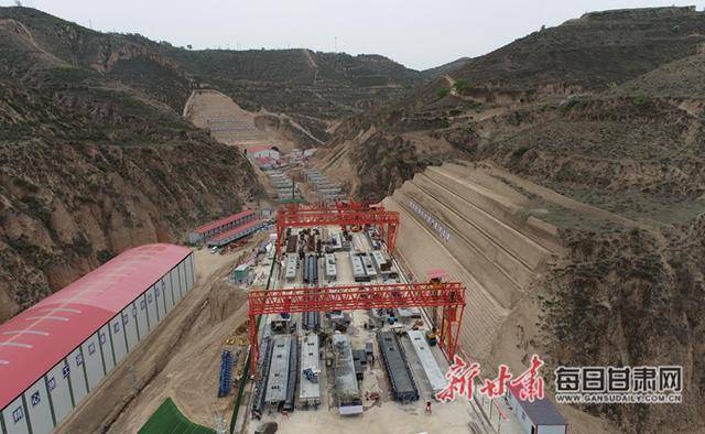 甘肃路桥四公司打庆总承包项目集体获评2021年度甘肃省“青年安全生产示范岗”称号(图1)