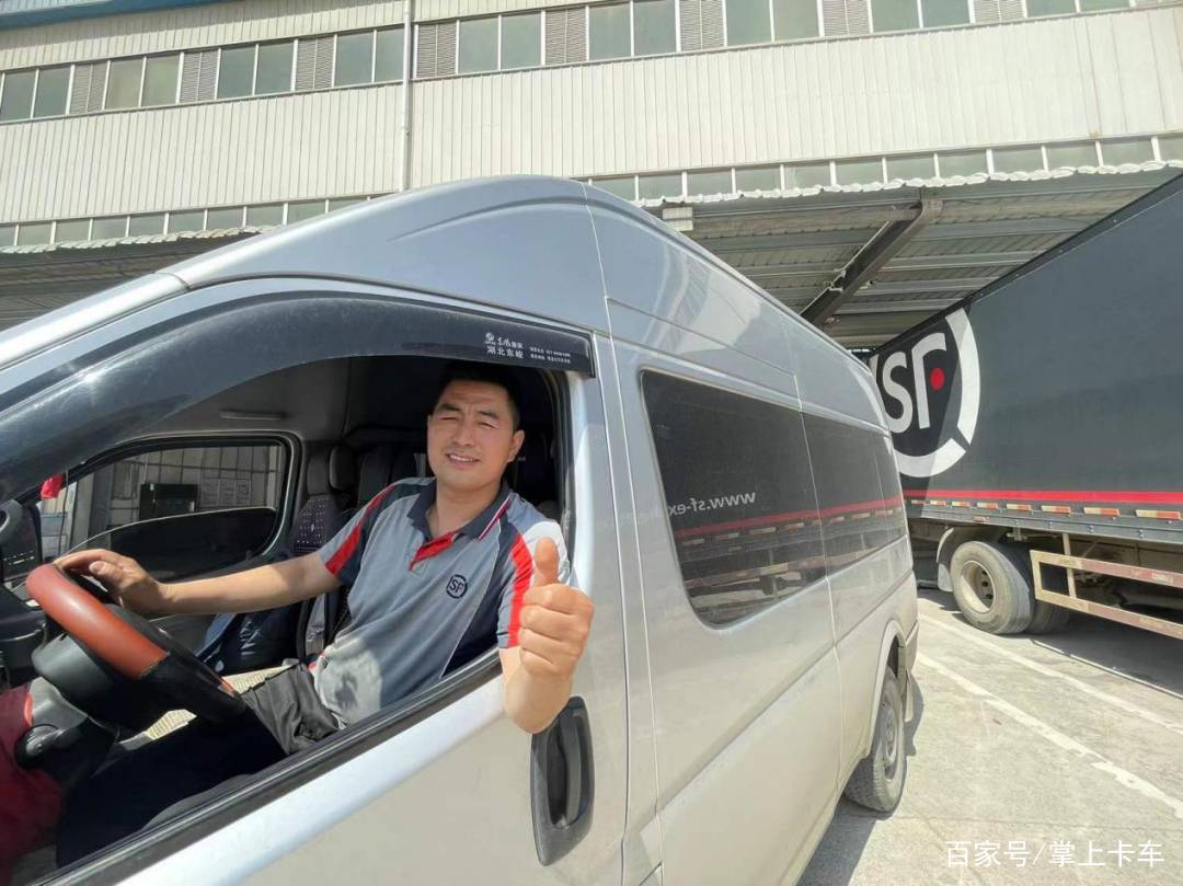 初心坚守，御风勇行！顺丰小哥获“东风轻型车勇行小哥”称号(图2)