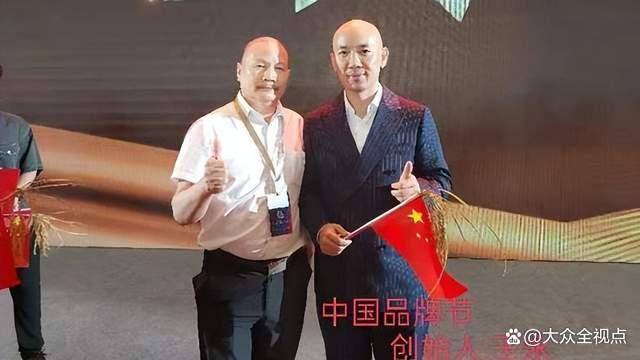 传义散酒王酒业公司旗下“传义”品牌荣膺“湖南省知名品牌”称号(图6)