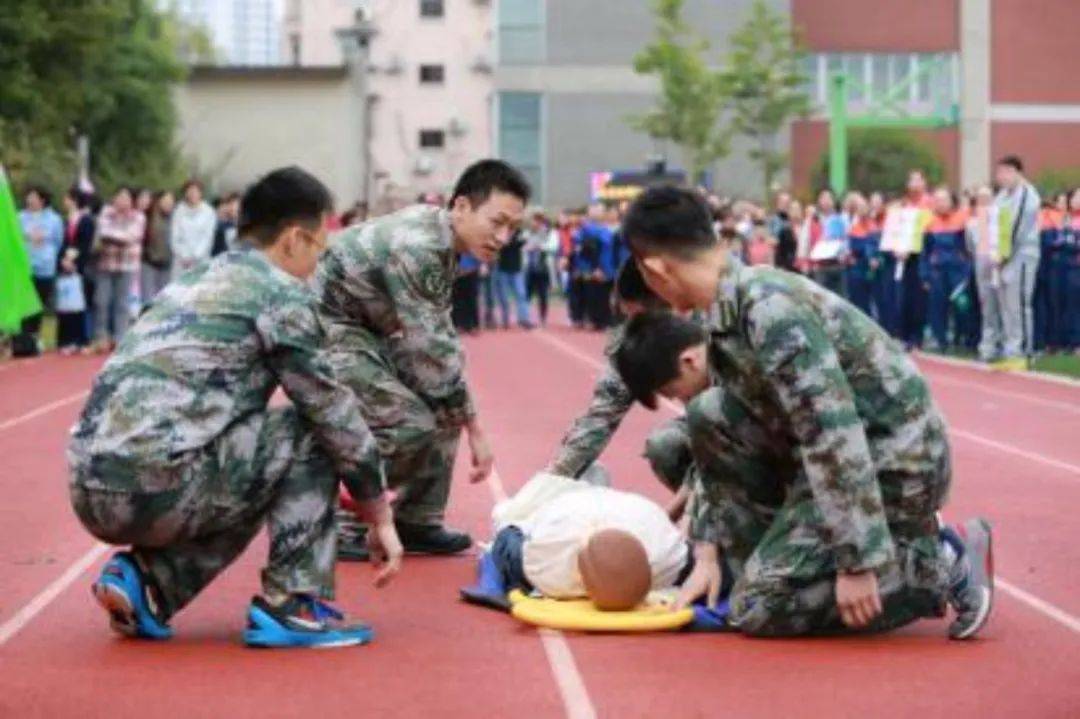 上海市普陀区利群红十字医院荣获 “全国红十字模范单位”称号！(图4)