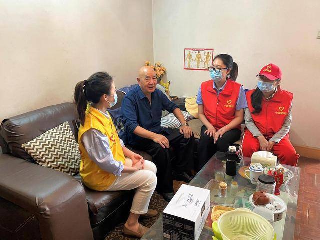 中建四局荣获“爱心企业”荣誉称号(图2)
