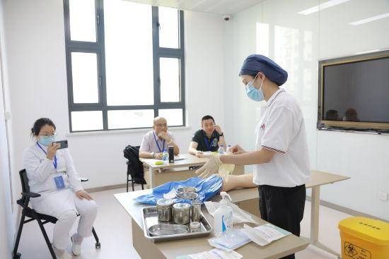 第一届上海市医疗应急青年职业技能大赛圆满落幕(图3)