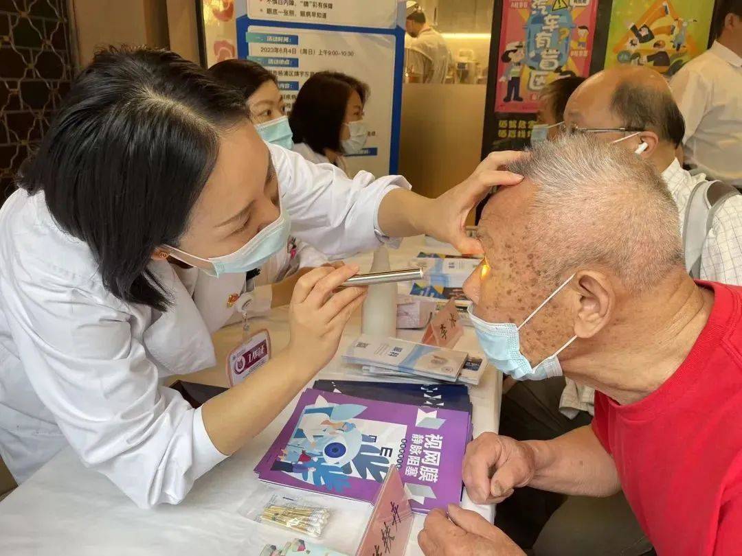 在全力以赴中践行医者使命！杨浦这名医生荣获第五届“上海市区域名医”称号(图3)