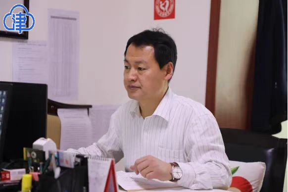 雪域高原上的深厚民族情谊 单长见荣获全国民族团结进步模范个人称号(图1)