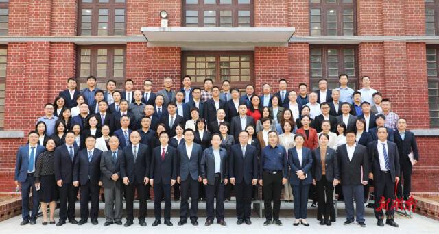 芙蓉实验室累计31人获国家级人才称号(图1)