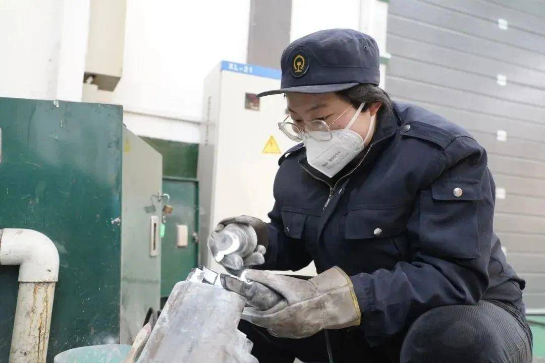 机车女“神探”获国家级荣誉，她的光芒这般闪耀(图2)