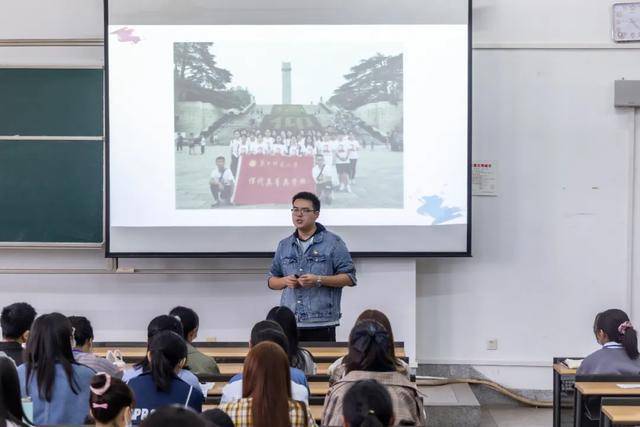 成功推免985！湖北“实力型”学霸：连续三年专业第一，手握40余项荣誉！(图4)